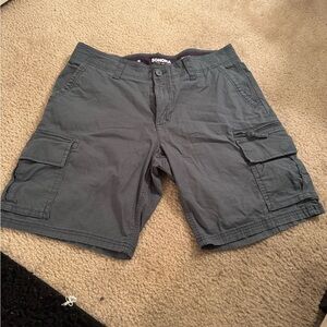 Sonoma Charcoal Cargo Shorts for Men size 36 19.5”